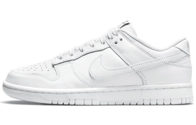Nike Dunk Low triple white