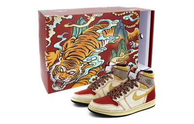 Air Jordan 1 Retro High OG CNY