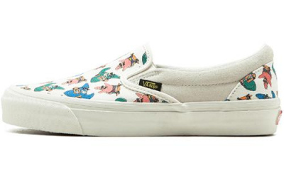 Spongebob x Vans slip-on White