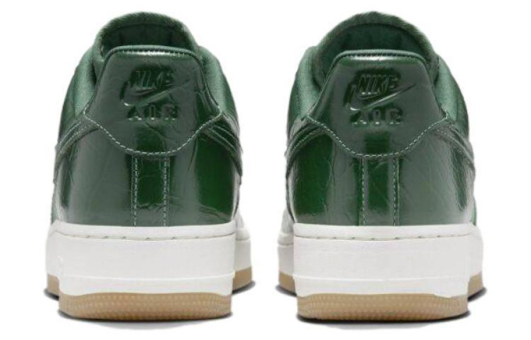 Nike Air Force 1 Low "Gorge Green"