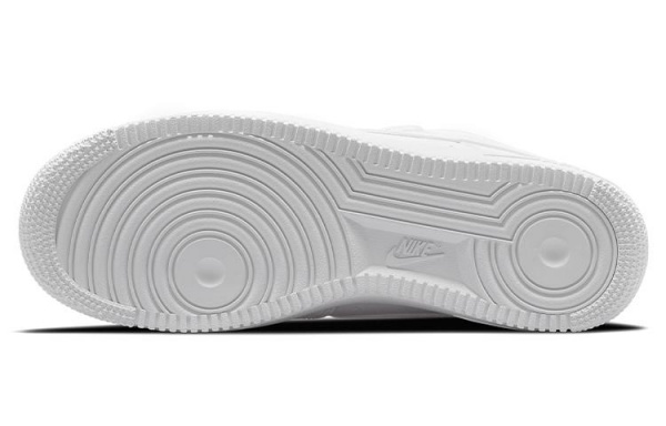 Nike Air Force 1 Low '07 shroud