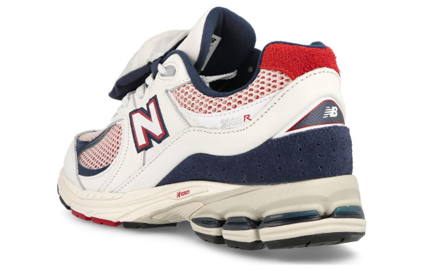 New Balance NB 2002R Team Red Navy Pouch
