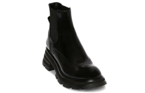 Alexander McQueen Wander
