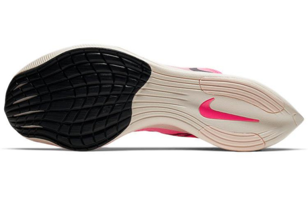 Nike ZoomX Vaporfly Next 1