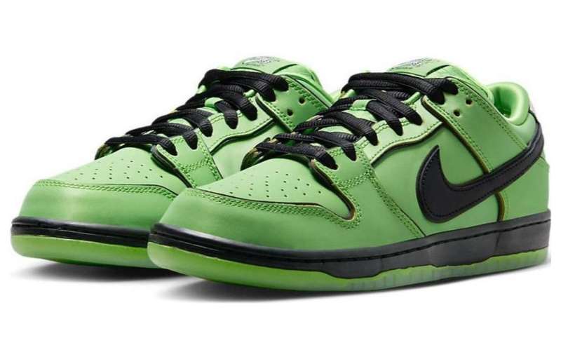 Powerpuff Girls x Nike Dunk SB