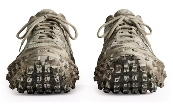 Balenciaga Defender