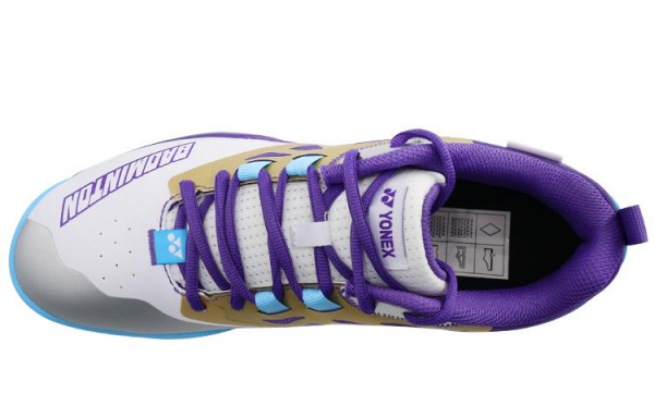 YONEX Power Cushion 620CR