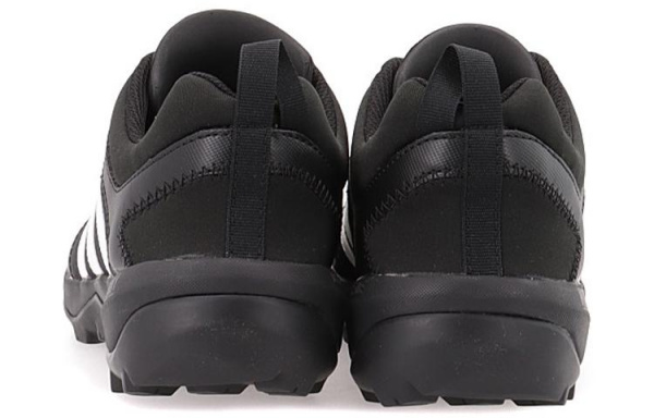 adidas Daroga Plus Canvas