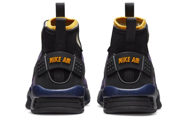 Nike Air Mowabb Gravity Purple