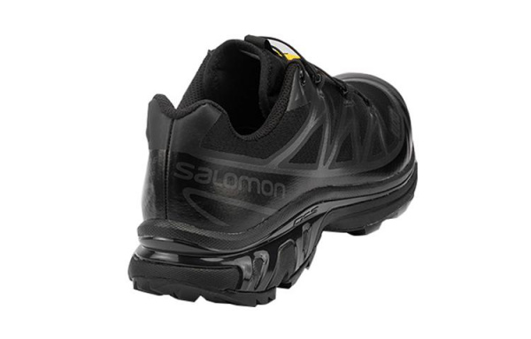 SALOMON XT-6