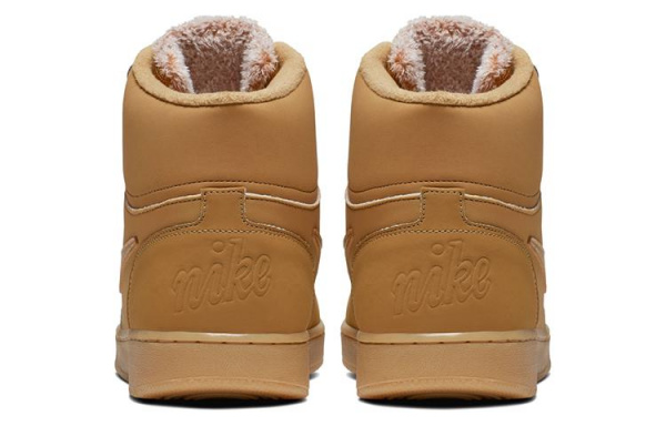 Nike EBERNON Mid SE