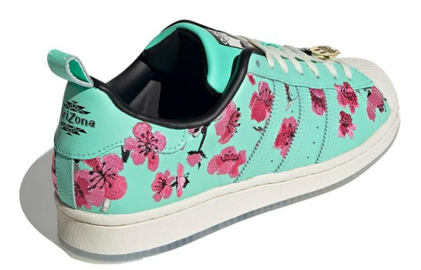 AriZona Iced Tea x adidas originals Superstar
