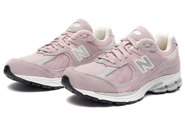 New Balance NB 2002R