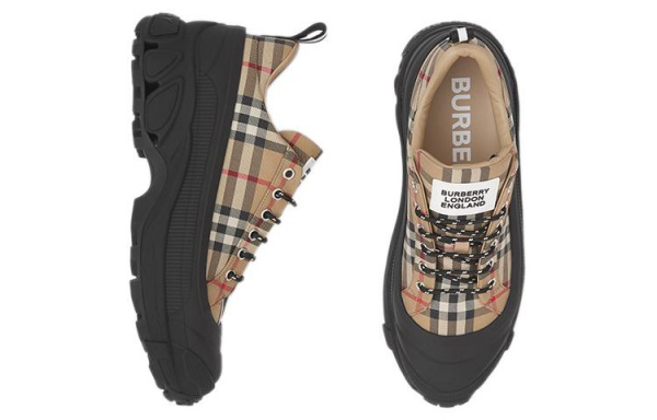 Burberry ArthurVintage