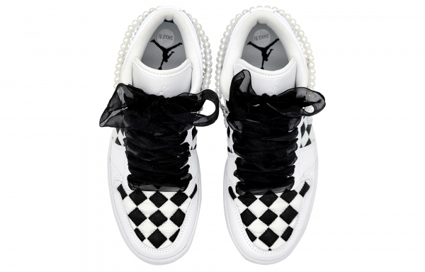 Jordan Air Jordan 1 Low Quilted
