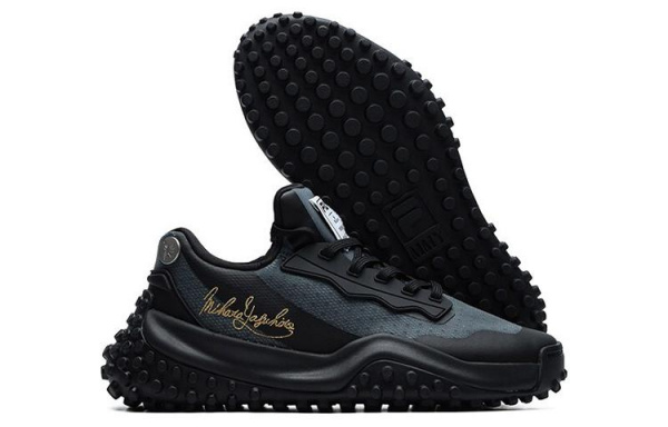 MIHARA YASUHIRO x FILA FM 9