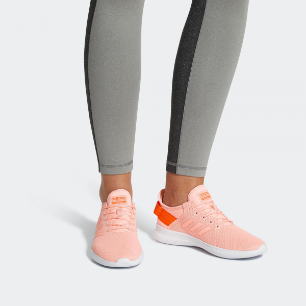 adidas neo Qtflex