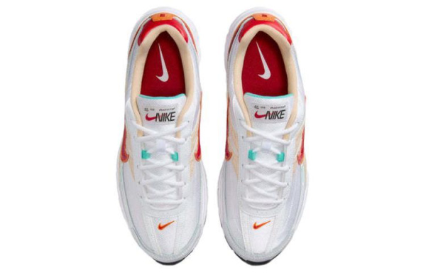 Nike Initiator