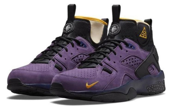 Nike Air Mowabb Gravity Purple