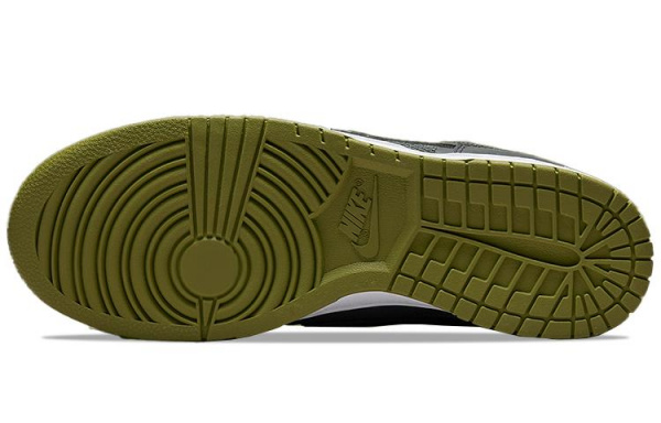 Nike Dunk Low Scrap "Black Olive"