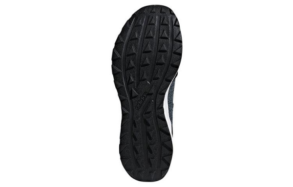 adidas neo Quesa