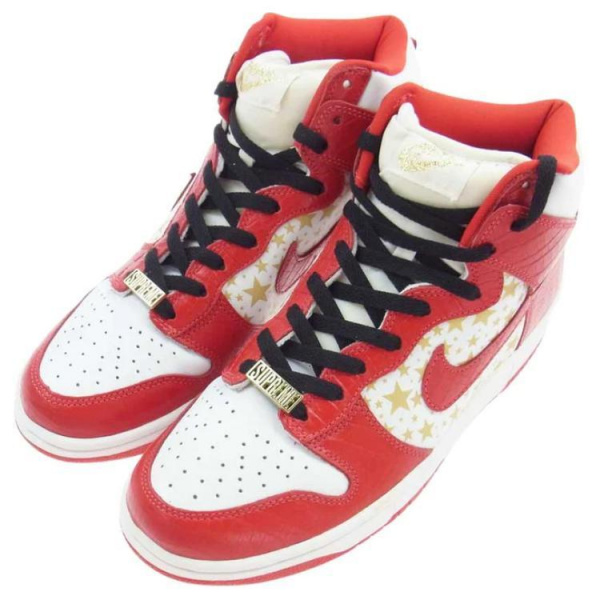 Supreme x Nike Dunk SB Pro SB