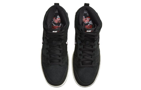 Nike Dunk SB Oski x SB "Black Shark"