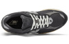 New Balance NB 2002R