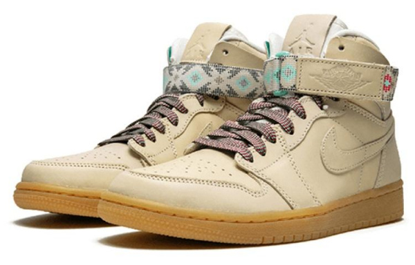Jordan Air Jordan 1 Retro High Strap N7