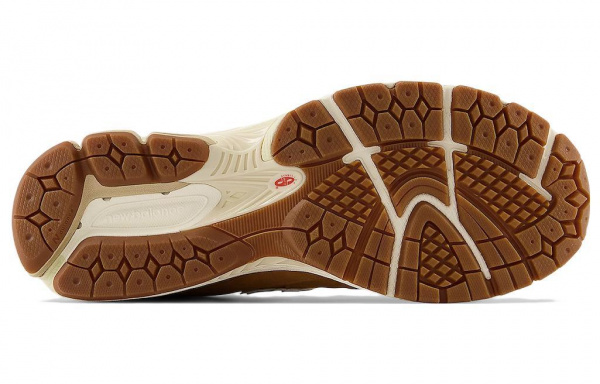 New Balance NB 2002R Gore-Tex "Wheat"