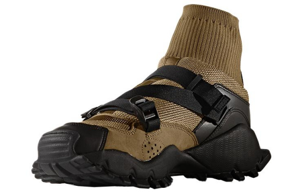 adidas originals Hyke Aoh-010 Hi