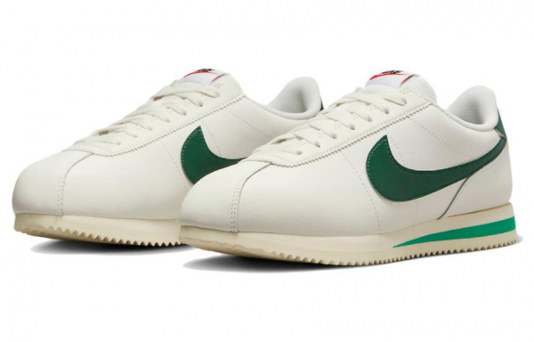 Nike Cortez "Gorge Green and Malachite"