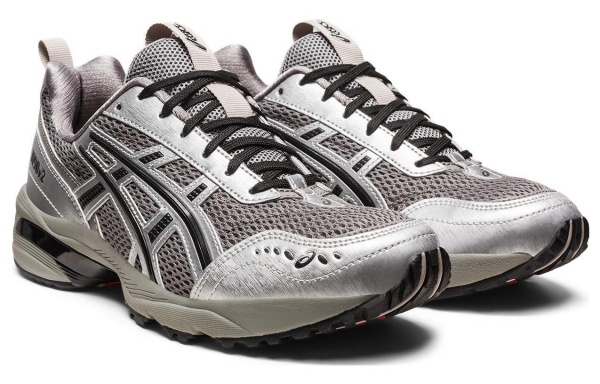Freja Wewer x Asics Gel-1090 V2