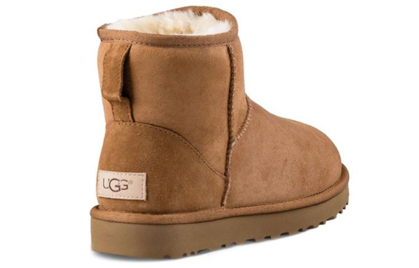 UGG CLASSIC MINI